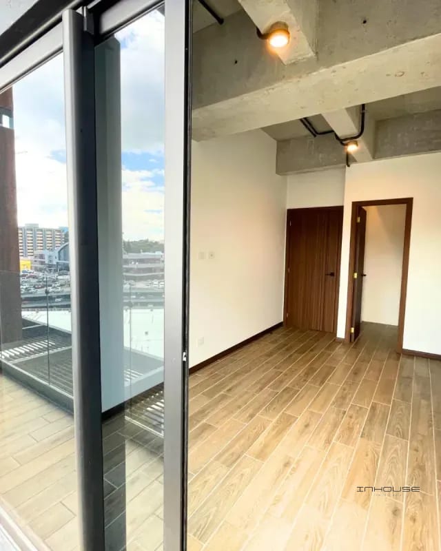APARTAMENTO EN RENTA EN ZONA 4, SÉPTIMO. — Apartamento en Alquiler en Zona 4, Guatemala, Ciudad — foto 7 de 10