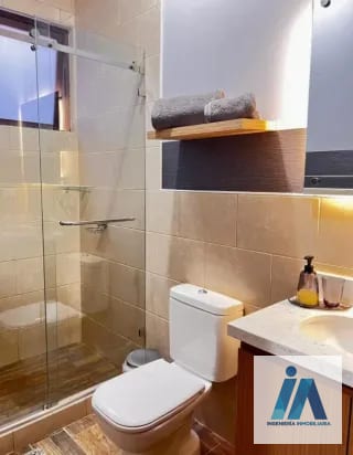 APARTAMENTO EN VENTA📍 Edificio Salvattore, Zona 10 — Apartamento en Venta en Zona 10, Guatemala, Ciudad — miniatura 2 de 8