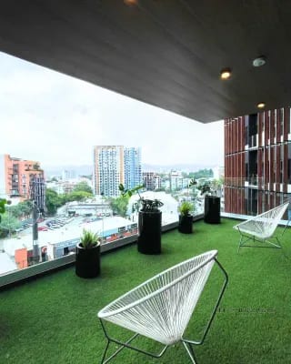 APARTAMENTO EN RENTA EN ZONA 4, SÉPTIMO. — Apartamento en Alquiler en Zona 4, Guatemala, Ciudad — miniatura 4 de 10