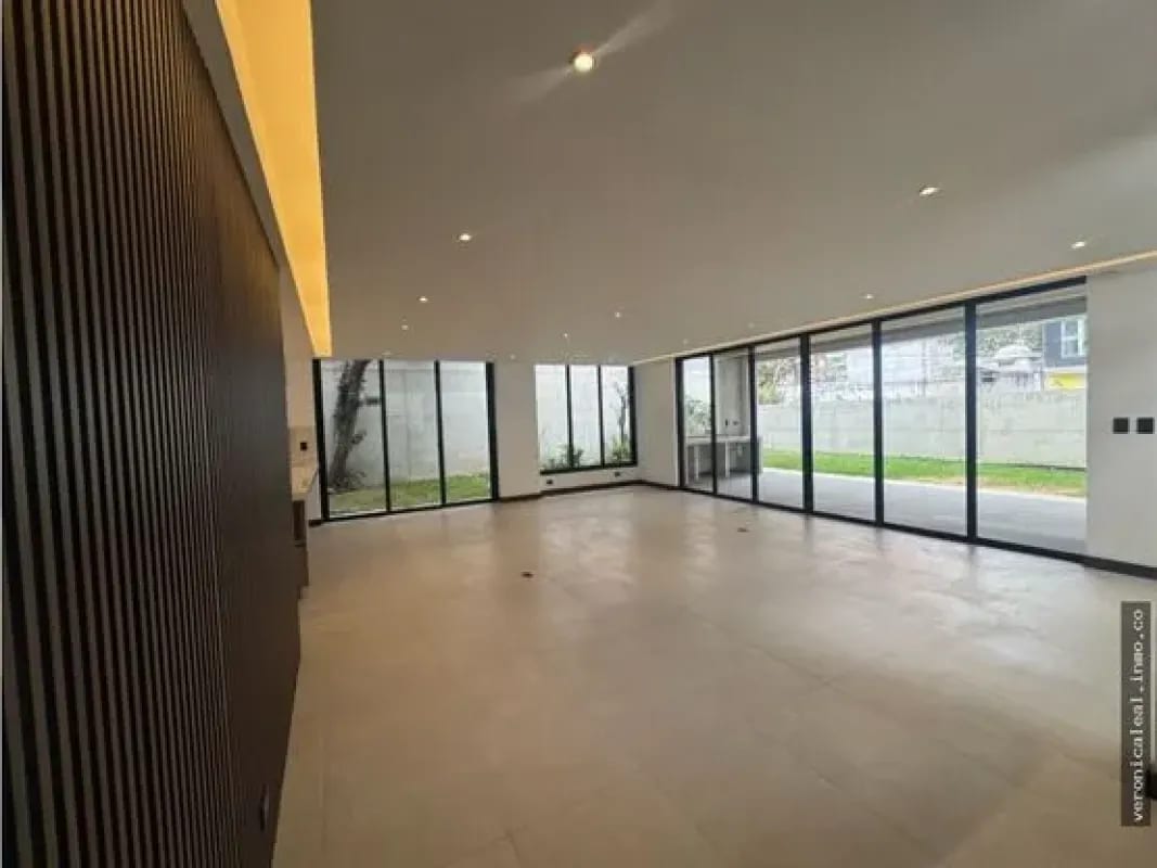 Zona 13 A Una Cuadra de las Américas Dentro de Garita Casa en Venta — Casa en Venta en Zona 14, Guatemala, Ciudad — foto 7 de 17