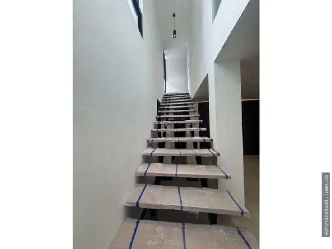Zona 13 A Una Cuadra de las Américas Dentro de Garita Casa en Venta — Casa en Venta en Zona 14, Guatemala, Ciudad — foto 15 de 17