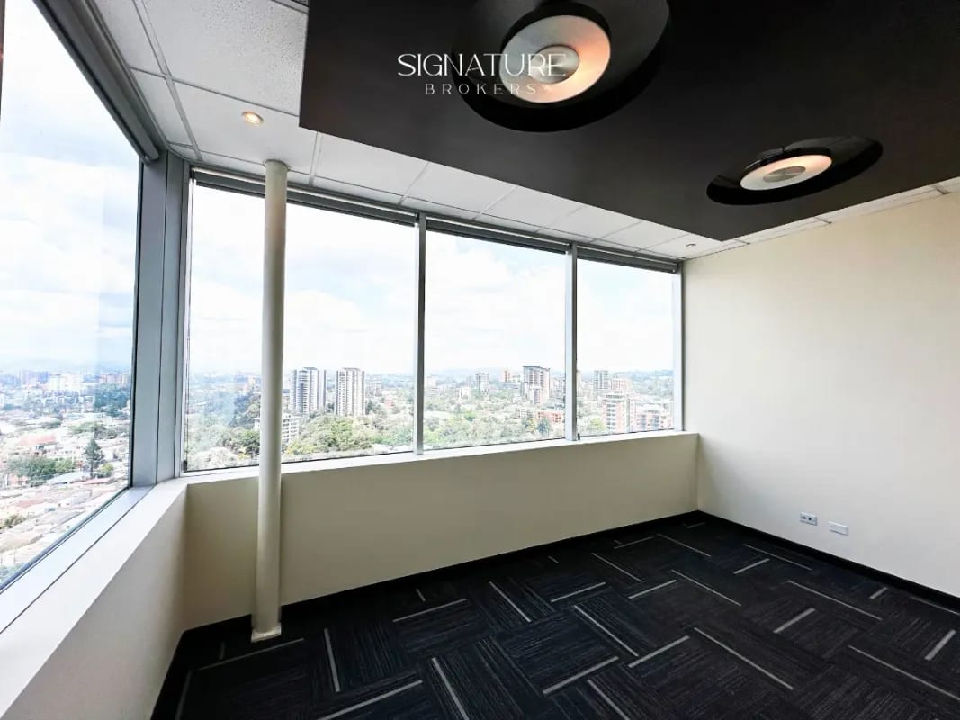 Oficina en renta – Zona Pradera, Torre 3, Blvd. Los Próceres Zona 10 — Oficina en Alquiler en Zona Pradera, Zona 10, Guatemala, Ciudad — foto 10 de 10