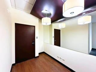 Oficina en renta – Zona Pradera, Torre 3, Blvd. Los Próceres Zona 10 — Oficina en Alquiler en Zona Pradera, Zona 10, Guatemala, Ciudad — miniatura 7 de 10