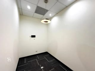 Oficina en renta – Zona Pradera, Torre 3, Blvd. Los Próceres Zona 10 — Oficina en Alquiler en Zona Pradera, Zona 10, Guatemala, Ciudad — miniatura 5 de 10