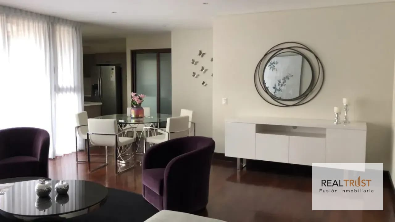 En renta apartamento amueblado en el Edificio Santa Ines: — Apartamento en Alquiler en Santa Inés, Zona 14, Guatemala, Ciudad — foto 1 de 17