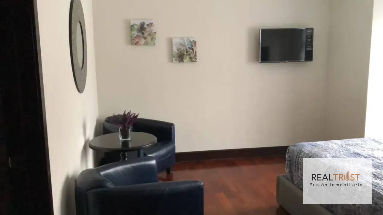 En renta apartamento amueblado en el Edificio Santa Ines: — Apartamento en Alquiler en Santa Inés, Zona 14, Guatemala, Ciudad — foto 7 de 17