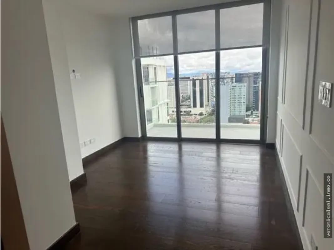Zona 10 Apartamento en renta Edificio Atarah — Apartamento en Alquiler en Zona 10, Guatemala, Ciudad — foto 6 de 17