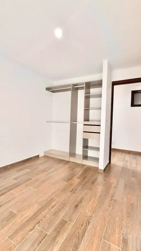 Zona 15 • Apartamento en Renta • Edificio Parque 15 — Apartamento en Alquiler en Parque 15, Zona 15, Guatemala, Ciudad — foto 5 de 13